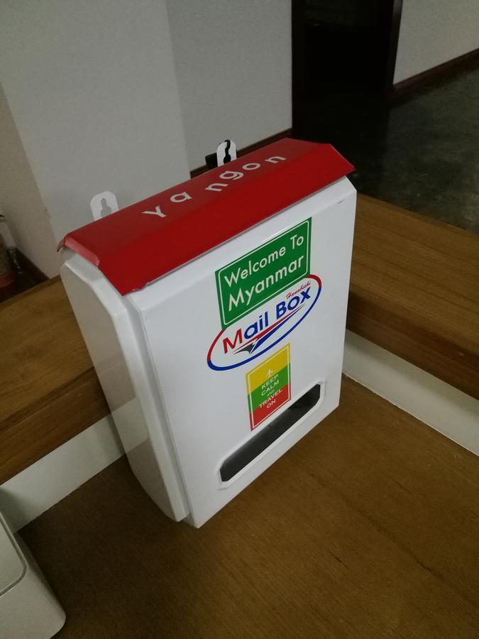 Dengba Hostel Yangon Eksteriør bilde