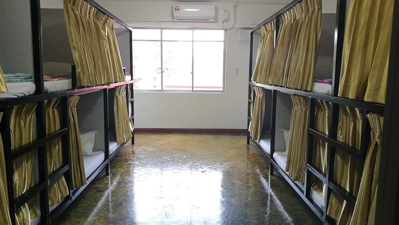 Dengba Hostel Yangon Eksteriør bilde
