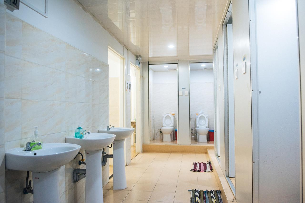 Dengba Hostel Yangon Eksteriør bilde