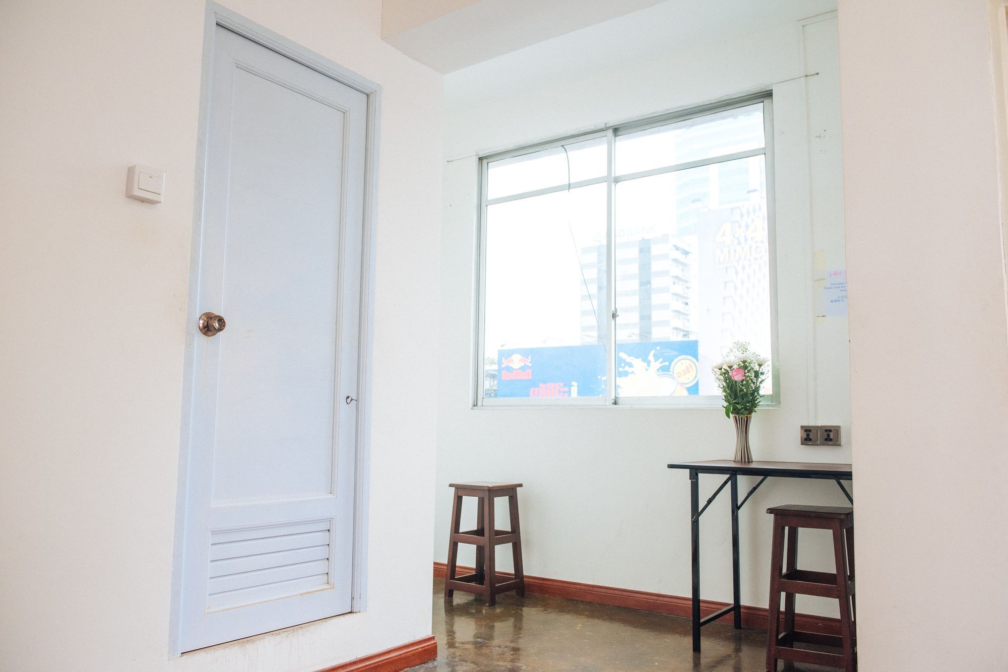 Dengba Hostel Yangon Eksteriør bilde